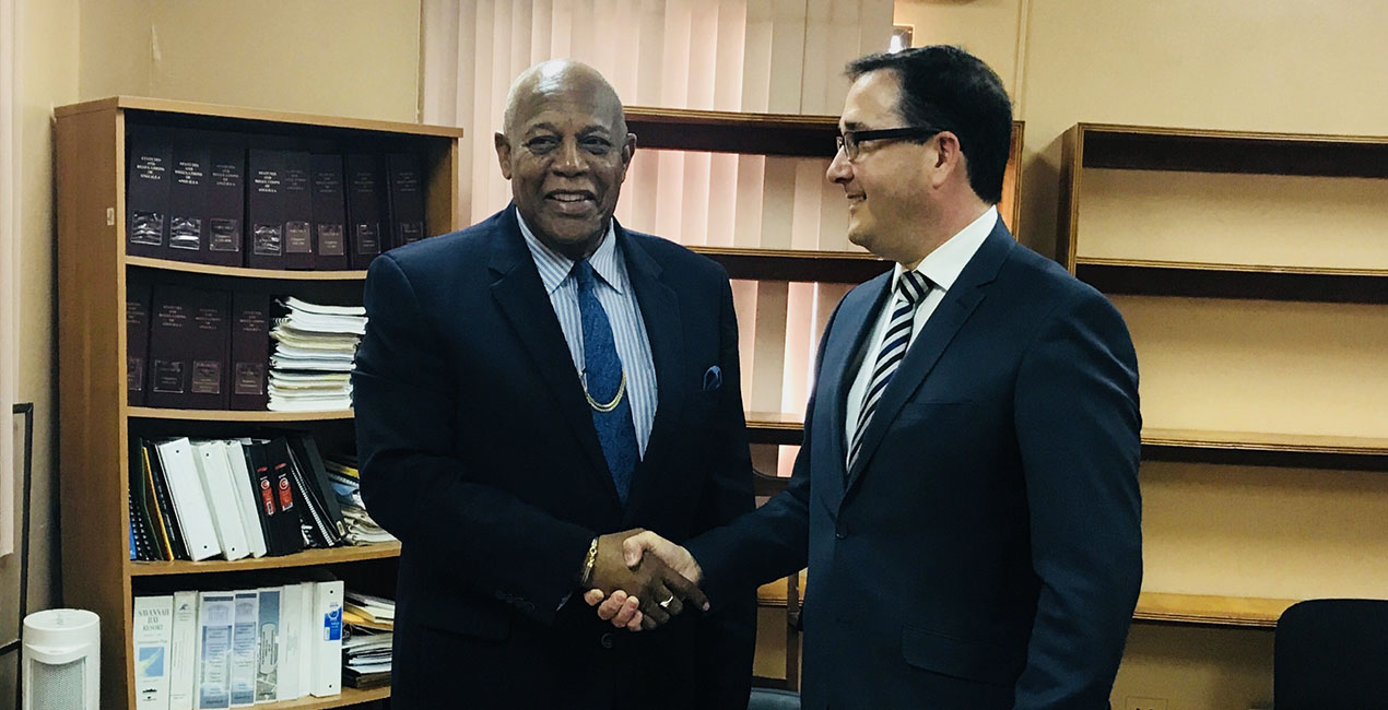 Latitude và Arton Capital ký MOU với Chính phủ Anguilla