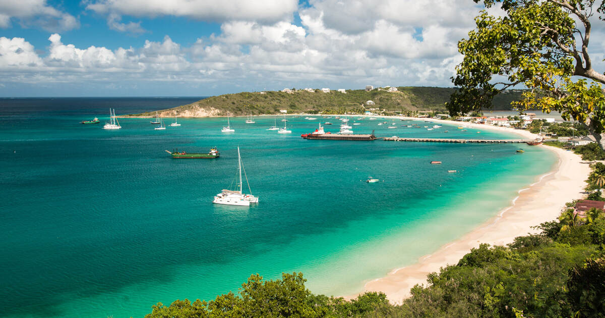 Anguilla'da yeni bir ikametgahın maliyeti 500.000 dolardan azdır.