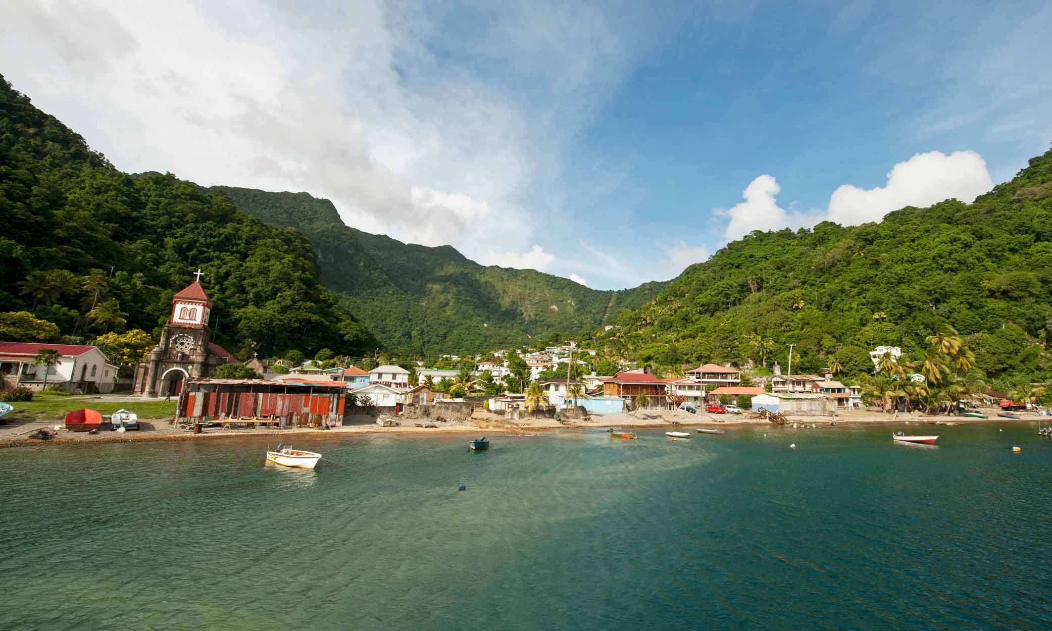 ¿Está interesado en obtener la nacionalidad de Dominica?